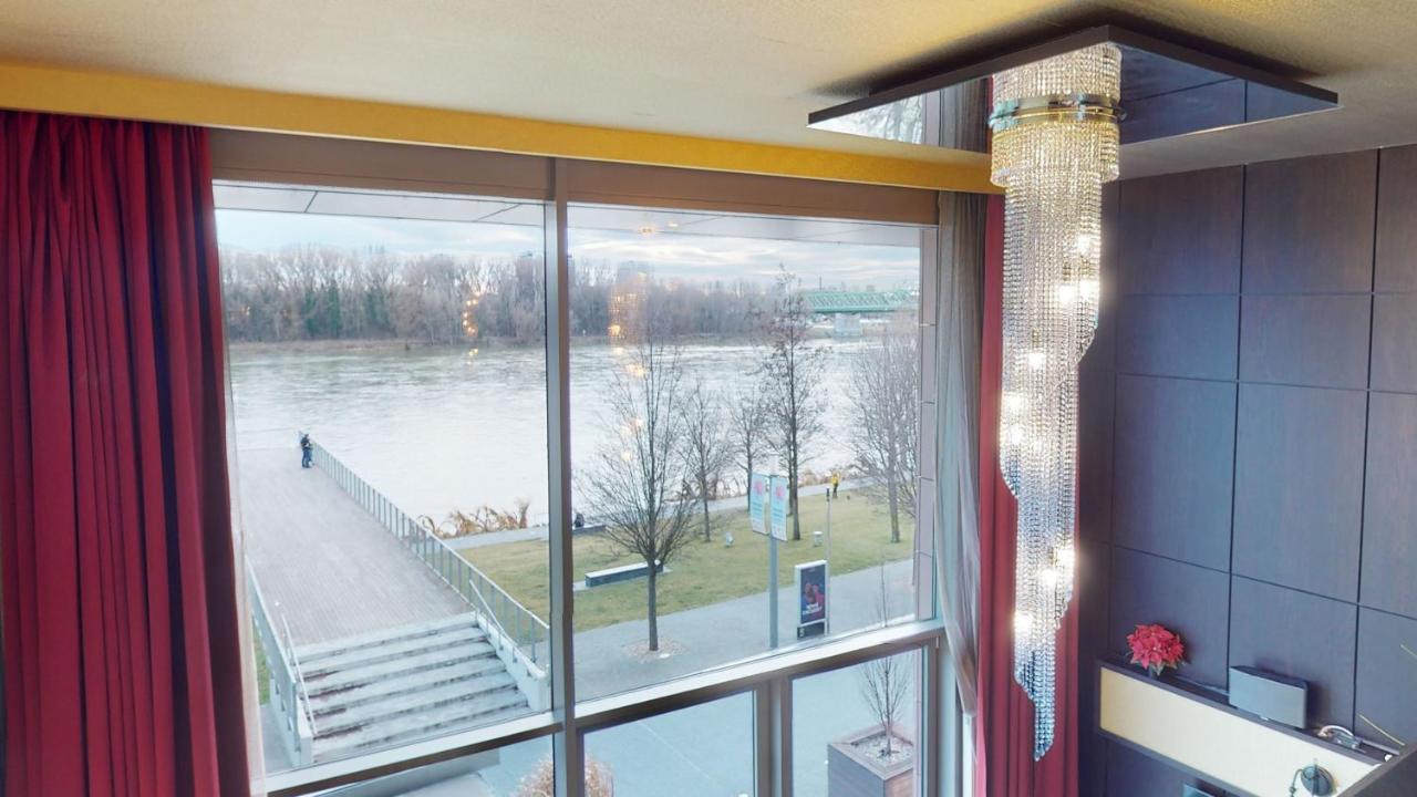 Eurovea Apartments ブラチスラヴァ エクステリア 写真